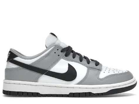 nike dunks grass|light grey nike dunks.